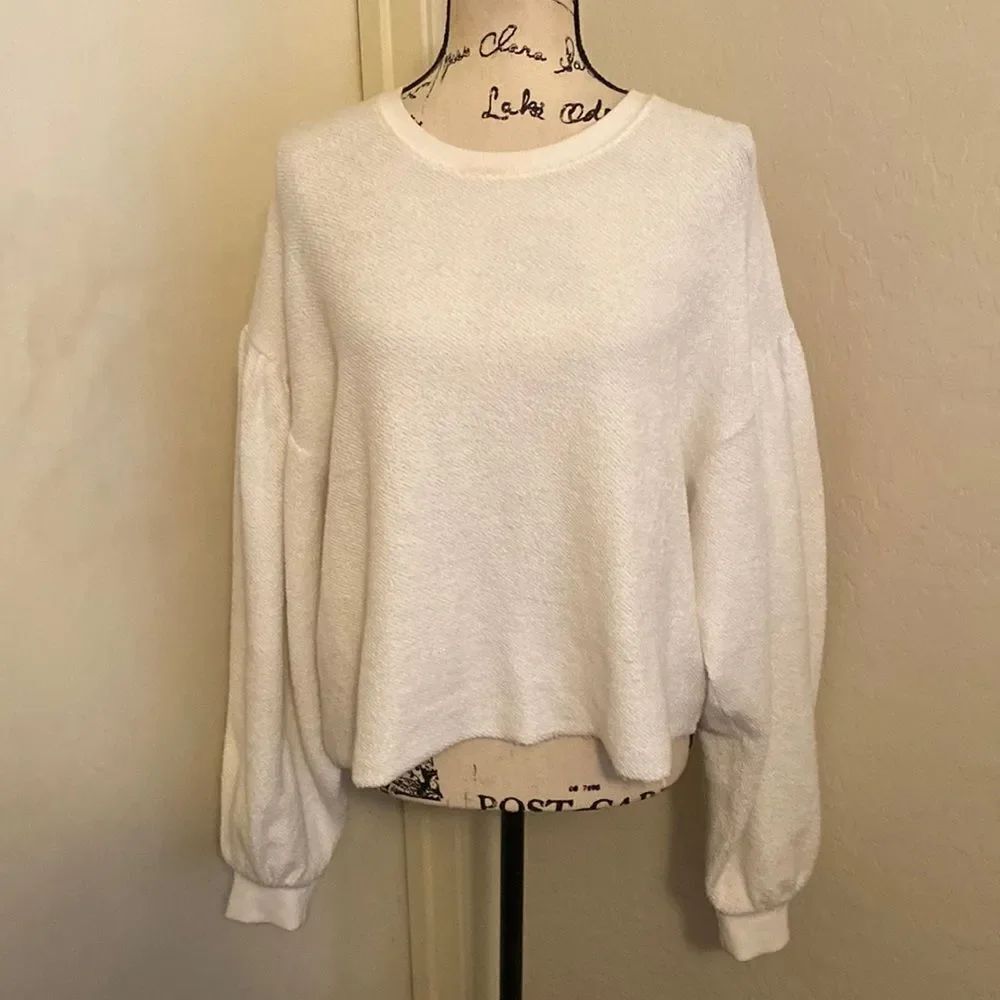 Free People White Balloon Sleeves Sweater Feminine Casual Contemporary Boho